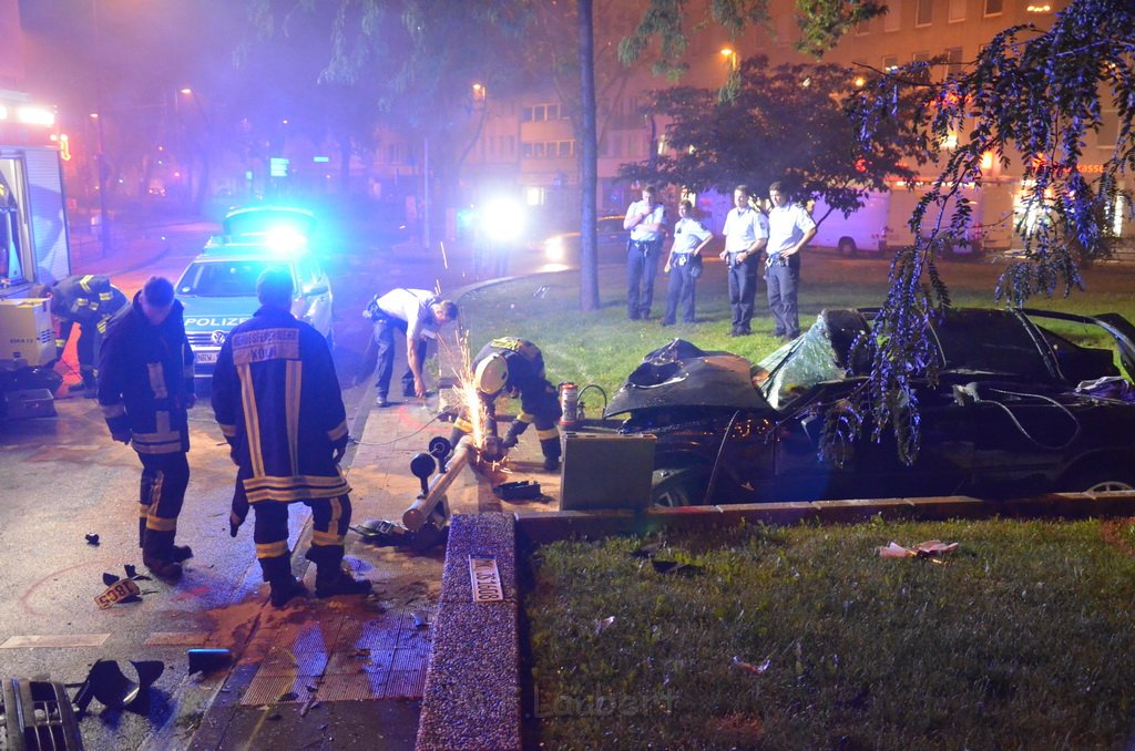 VU Pkw Koeln Neustadt Nord Hansaring Eberplatz P40.JPG